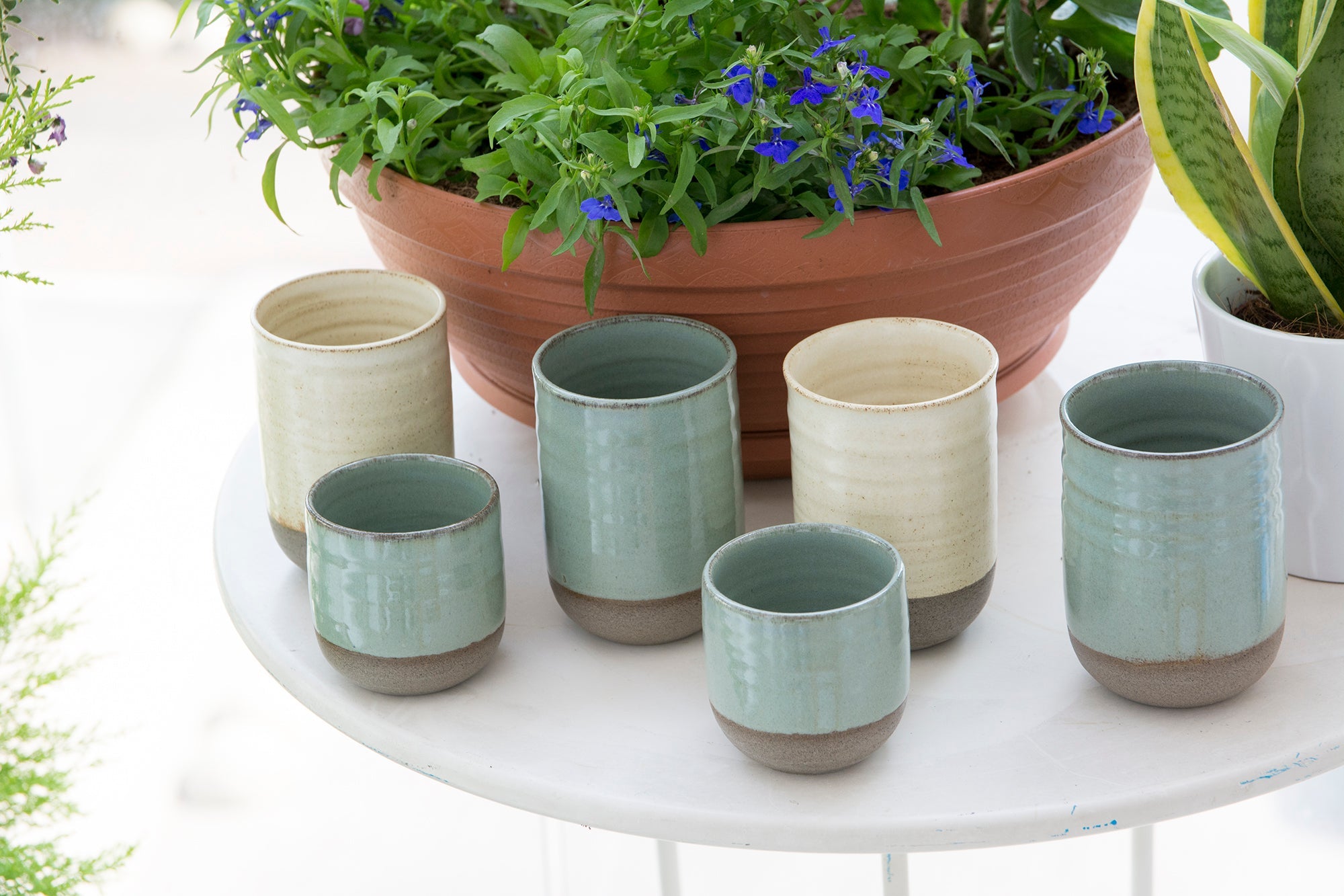 http://www.madaboutpottery.com/cdn/shop/collections/tumblers-511362.jpg?v=1685869799