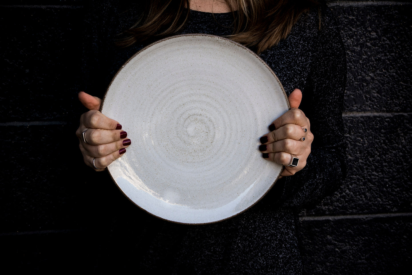 white rustic dinner plate 25cm