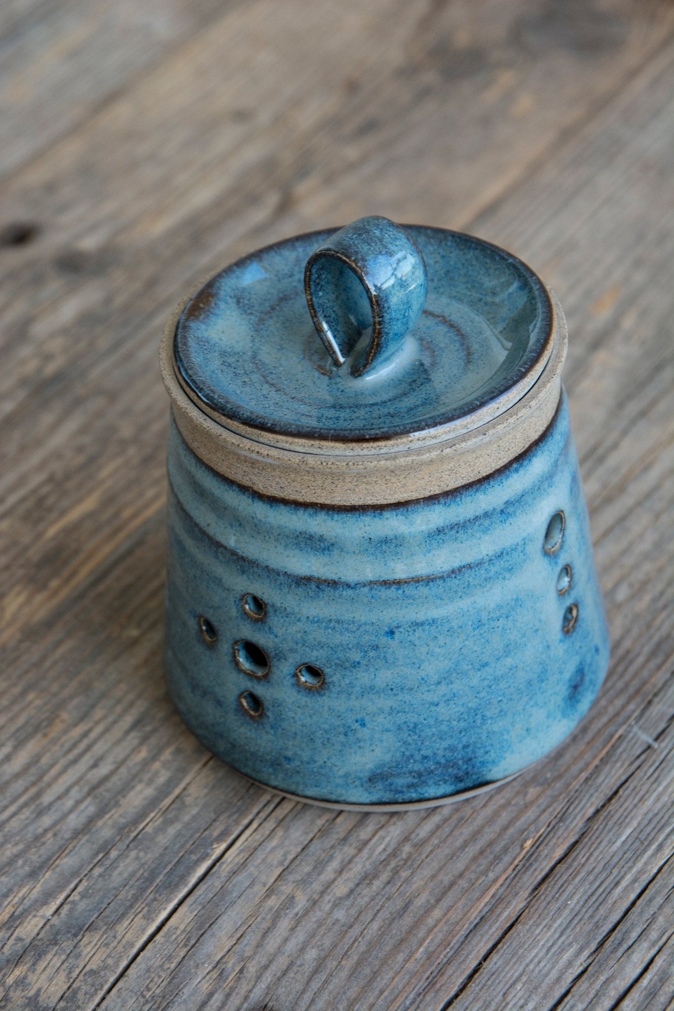 Ceramic Garlic Keeper - Mad About Pottery-