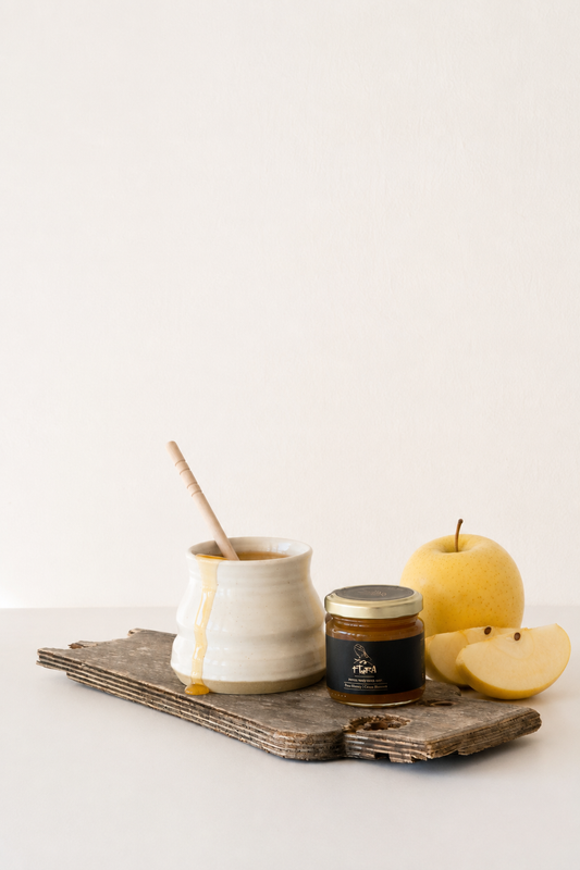 A Thoughtful Rosh Hashanah Gift: Why a Handmade Ceramic Honey Pot Makes Every Holiday Table Sweeter