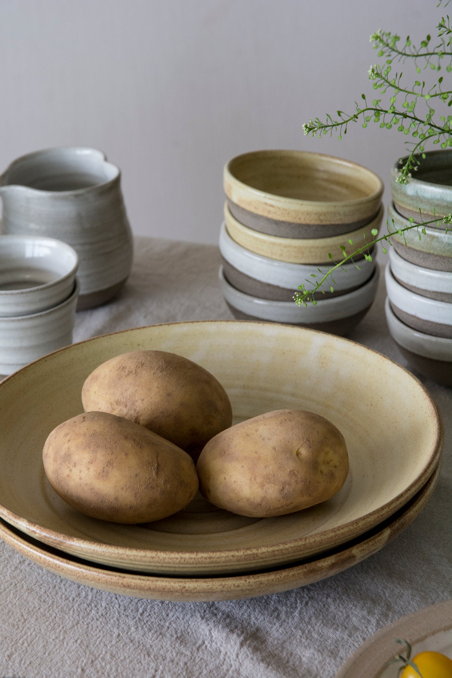 Low and wide 5cm high ceramic bowl, artisan stoneware for kitchen island decor
