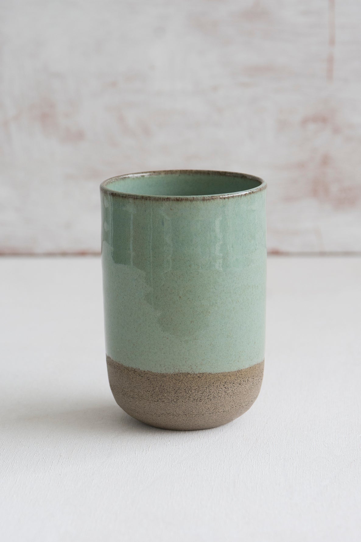 https://www.madaboutpottery.com/cdn/shop/products/ceramic-cups-set-324991.jpg?v=1695230008&width=1445