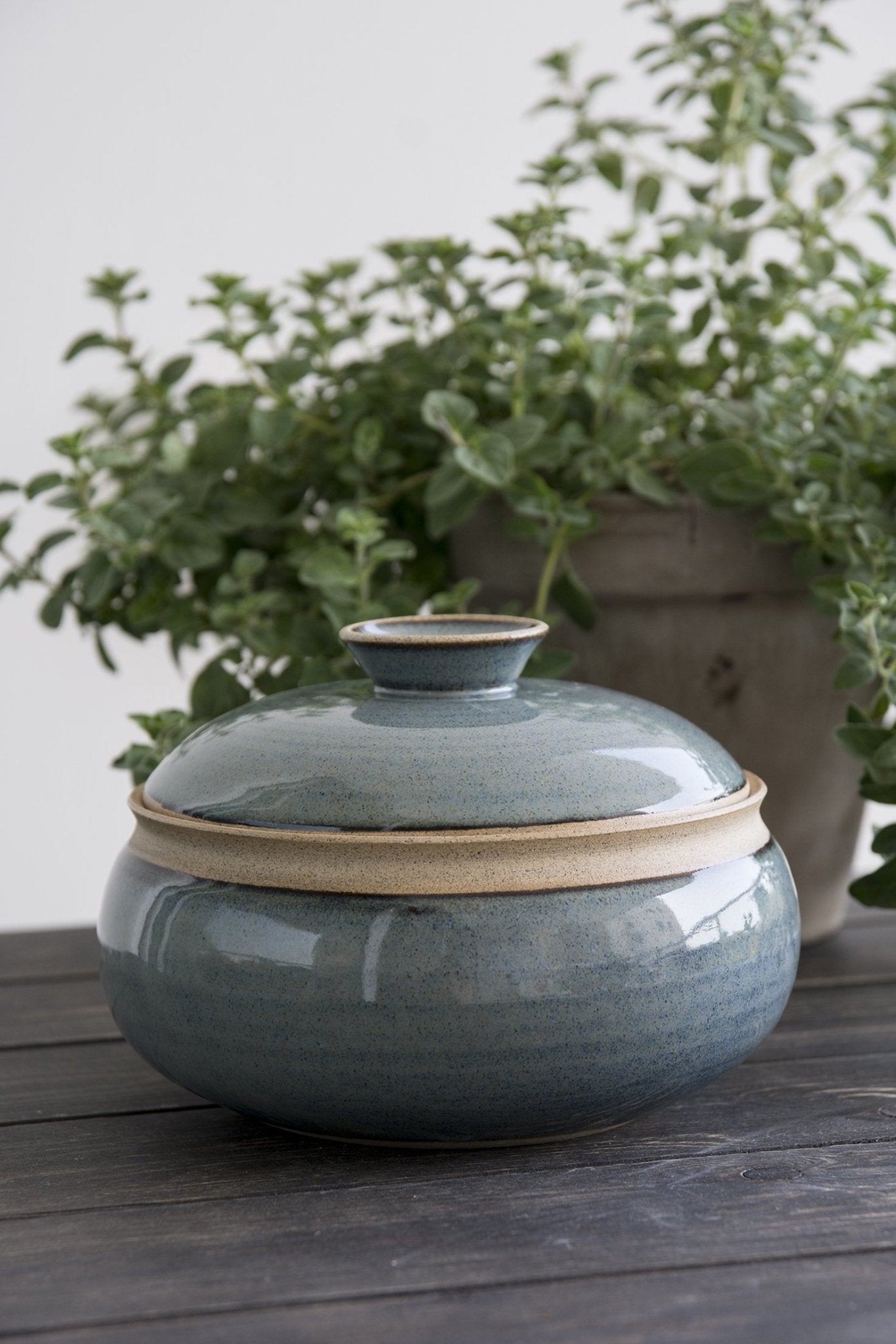 Pottery Bowl with Lid, Ceramic Blue Round Casserole Dish – Mad