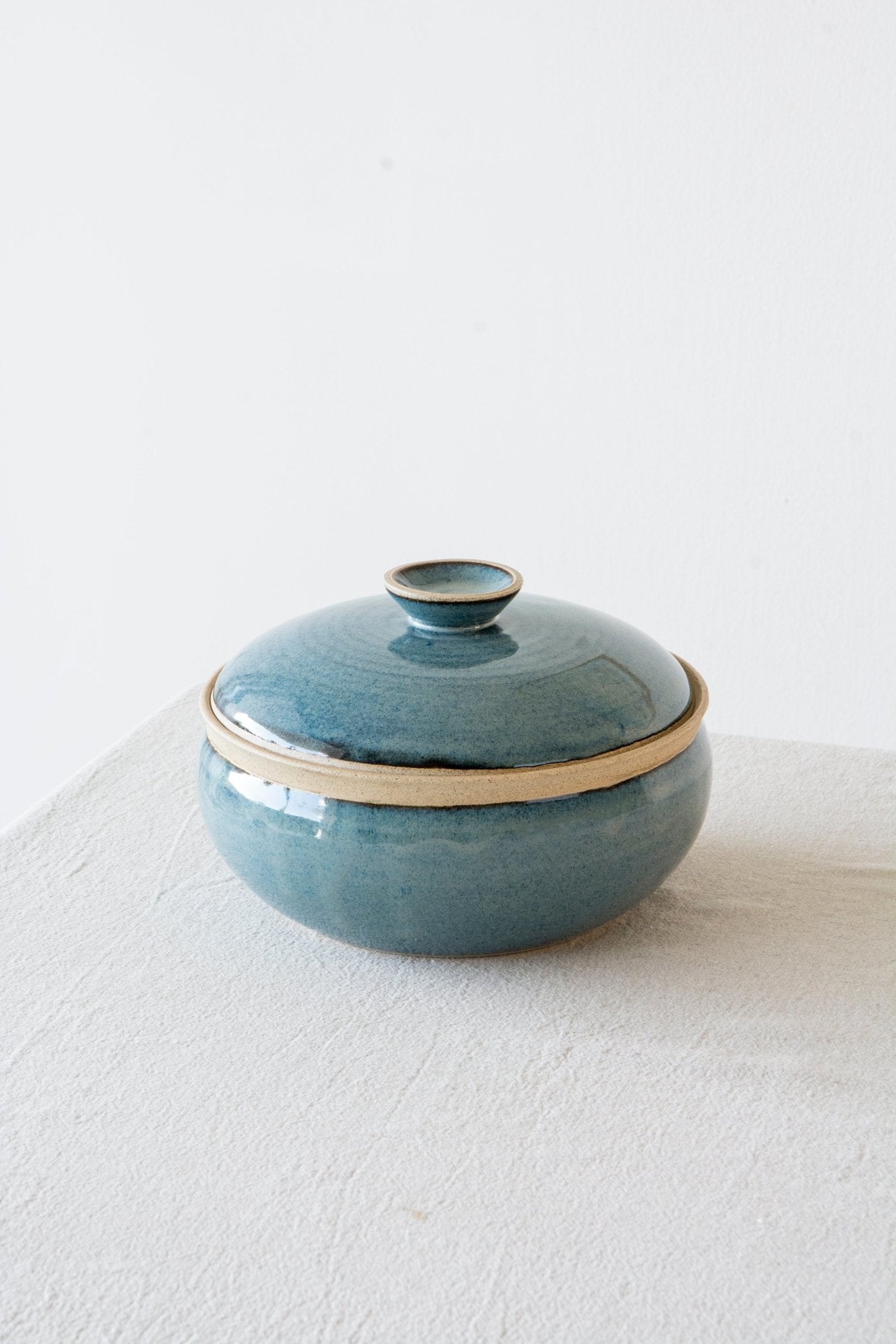 Lidded Round Ceramic Casserole Dish - Mad About Pottery- Casserole Dish