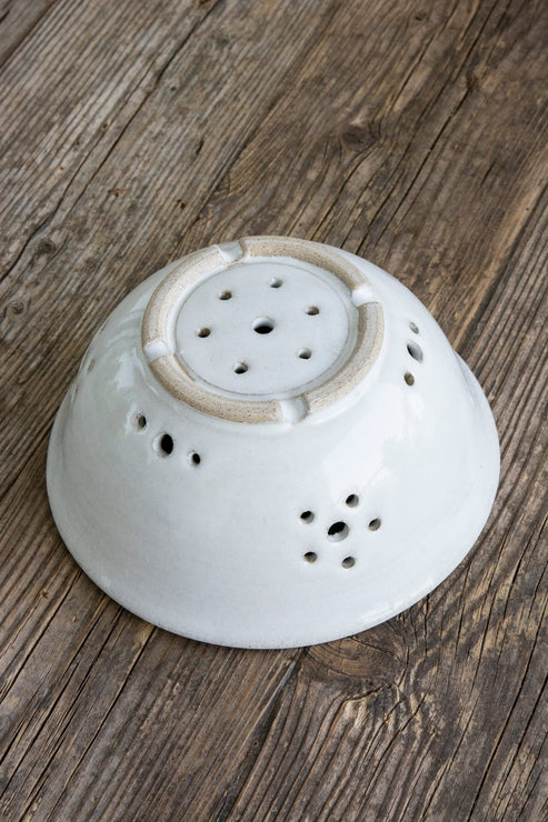 Rustic Handmade White Ceramic Berry Colander / Strainer – Mad About Pottery